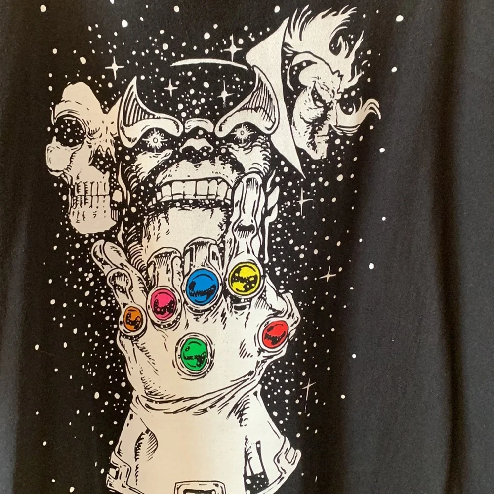 Marvel Thanos Gauntlet Comic cover size Xl - Picture 4 of 4